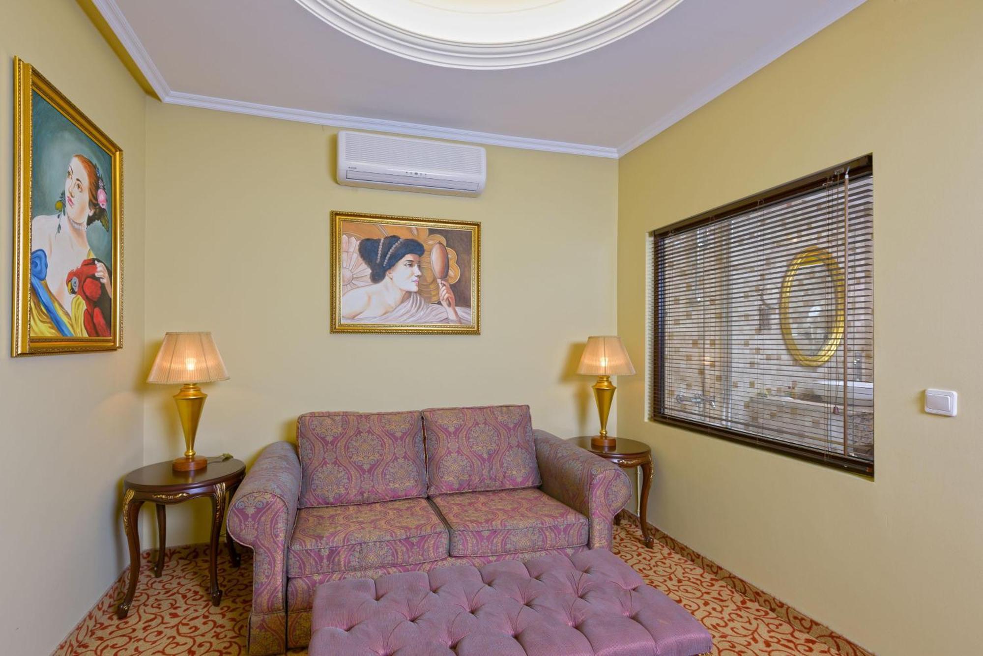 Antique Roman Palace Museum Hotel (Adults Only) Аланя Екстериор снимка